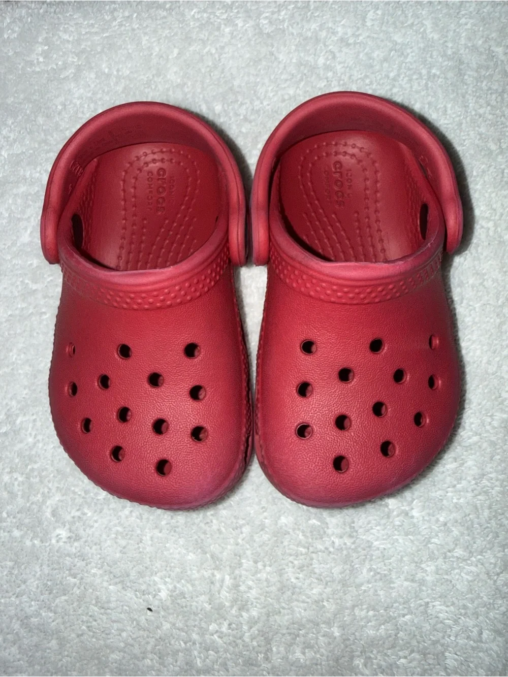 CROCS Classic Kids Red Clog with Heel Strap Boys‎ Size 5